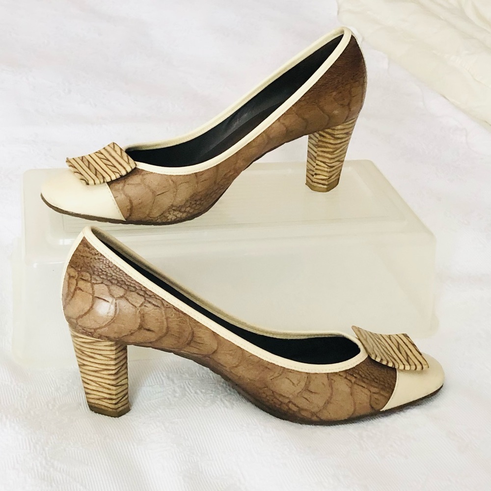 Dumond Pilgrim Pumps Pentagon Heels Shoes Sz 8.5